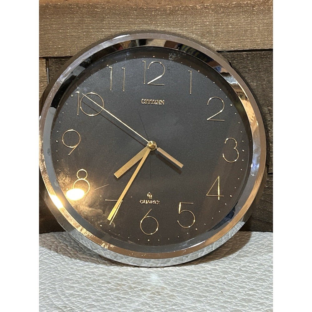 Vintage Citizen Quartz Wall Clock Retro Silver Plastic Japan OVAL TESTED!